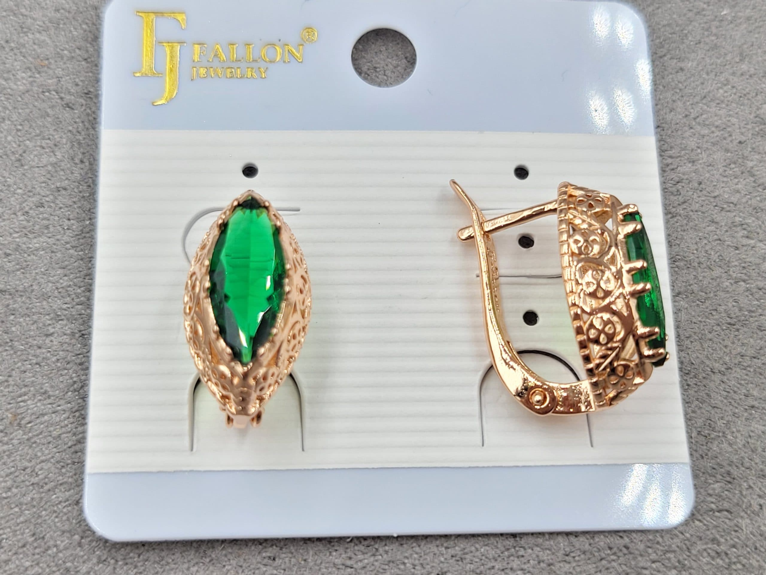 Сережки Fallon 10*19 мм англійський замок