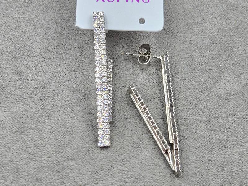 Гвоздики 3,5 мм висота 40 мм Xuping родій