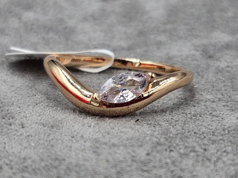 Каблучка Xuping 6 мм ( 17,18,19 розмір) колір 18к