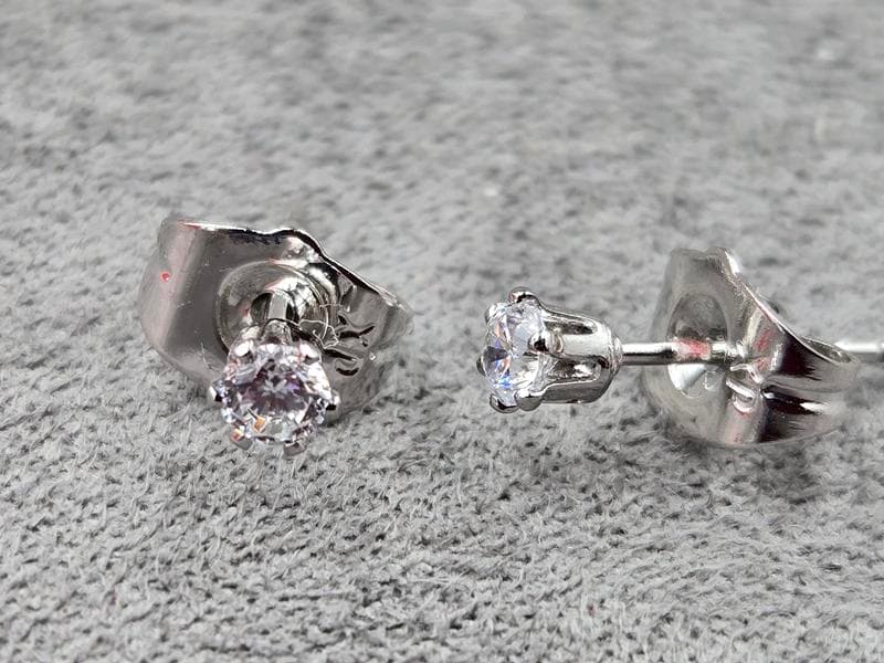 Гвоздики 3 мм Xuping родій