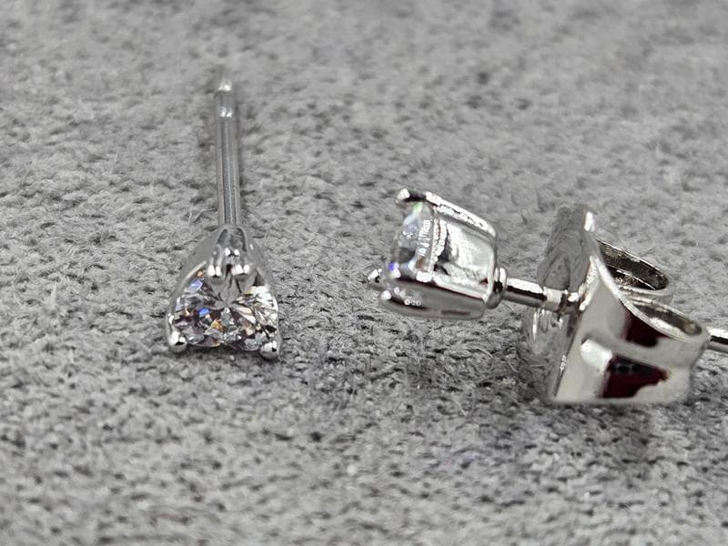 Гвоздики серце 3 мм Xuping родій