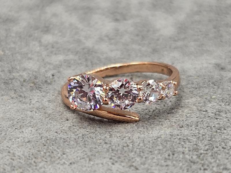 Каблучка Xuping 8*16 мм (19 розмір)