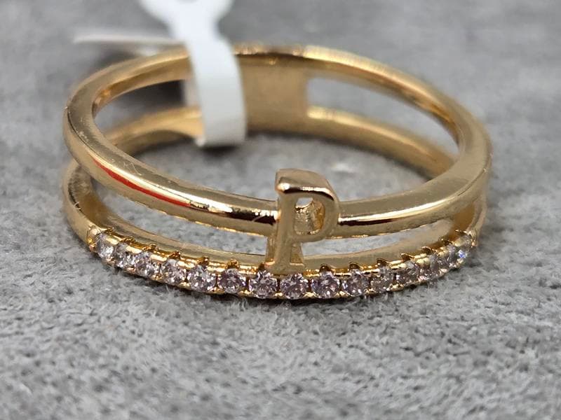 Каблучка Xuping 7 мм ( 16,17,18,19,20 размер) буква Р